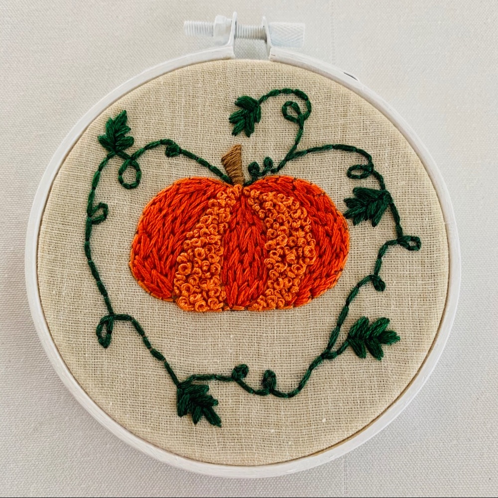 Pumpkin 🎃 embroidery - Picture 1 of 3